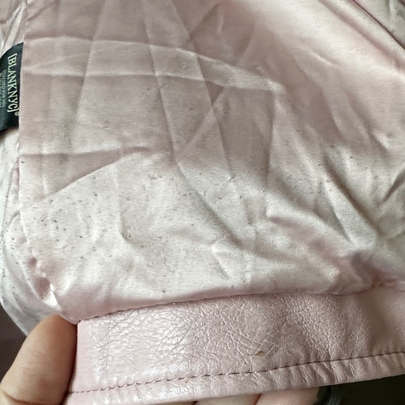 Blank NYC Faux Fur Cropped Bomber Jacket w/ Faux Leather Buckle Details - Picture 10 of 11